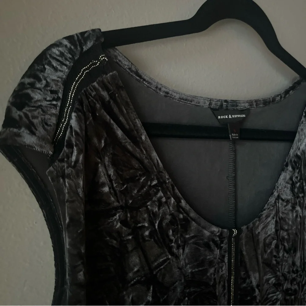 Rock & Republic Shirt Sz Small S Black Crushed Velvet Sleeveless Hilo Stretch - Picture 6 of 10